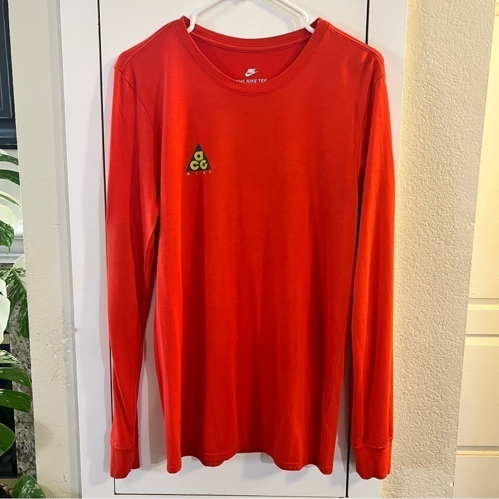 LIMITED Nike ACG Hiking Long Sleeve Tee Size Small Red Gorpcore - Picture 4 of 6